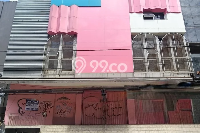 Ruko untuk Disewa di Pusat Jakarta Selatan Luas Bangunan 1479m2 Ruko untuk Disewa di Pusat Jakarta Selatan Luas Bangunan 1479m2