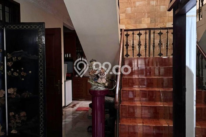 For Sale! Luxury House LT 305m2 Desain Modern di Tomang For Sale! Luxury House LT 305m2 Desain Modern di Tomang