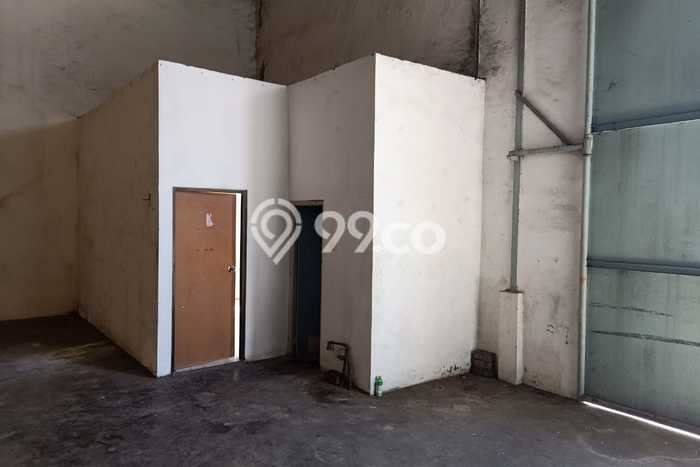 Gudang Disewa di Sedati, Sidoarjo, LT 462m2 / LB 462m2 Gudang Disewa di Sedati, Sidoarjo, LT 462m2 / LB 462m2