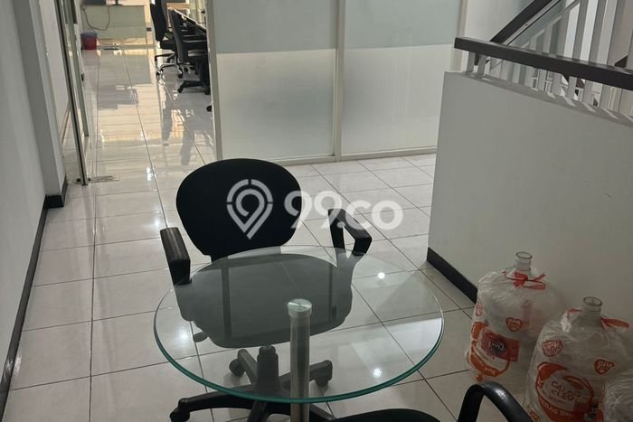 Ruko Lokasi Strategis Kawasan Middle East Ring Road, Luas 250m2m², Mainroad Ruko Lokasi Strategis Kawasan Middle East Ring Road, Luas 250m2m², Mainroad