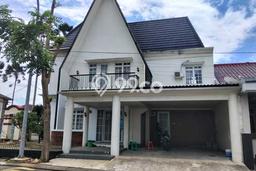 Rumah Bagus Siap Pakai Di Cikarang Pusat Luas 150m2 Lokasi Strategis Rumah Bagus Siap Pakai Di Cikarang Pusat Luas 150m2 Lokasi Strategis