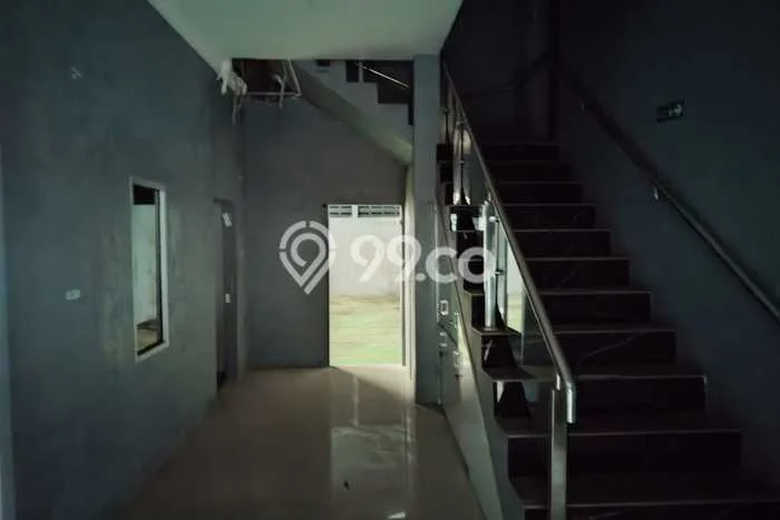 LOKASI STRATEGIS! Gudang Kawasan , Luas 1000m2m², Area Berkembang LOKASI STRATEGIS! Gudang Kawasan , Luas 1000m2m², Area Berkembang