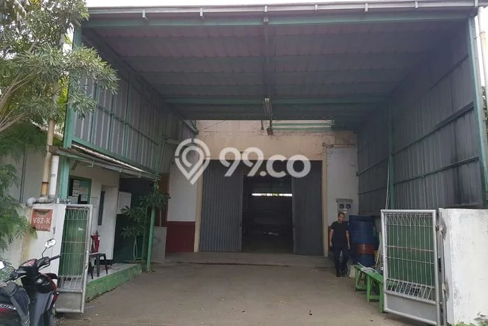 Gudang Lokasi Bisnis Kawasan , Luas 420m2m², Akses Strategis Gudang Lokasi Bisnis Kawasan , Luas 420m2m², Akses Strategis