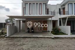 For Sale Rumah 4 Kamar Lokasi Ideal Nyaman dan Strategis di Ngaglik For Sale Rumah 4 Kamar Lokasi Ideal Nyaman dan Strategis di Ngaglik