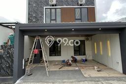 Jual Rumah Bagus Siap Huni LB 175m2 di Depok, Sleman Jual Rumah Bagus Siap Huni LB 175m2 di Depok, Sleman