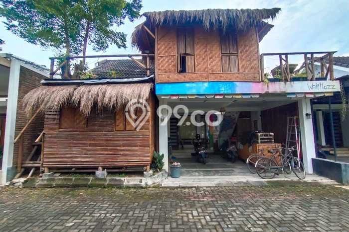 Rumah Berkualitas Jombor, Sleman, Luas 127m² Bangunan 150m² Rumah Berkualitas Jombor, Sleman, Luas 127m² Bangunan 150m²
