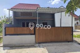 Jual Rumah Harga Miring Kalasan Punya 3 Kamar & LT 88m2 Jual Rumah Harga Miring Kalasan Punya 3 Kamar & LT 88m2