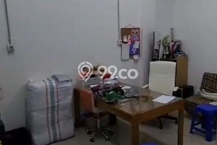 Ruko Bagus LT 67m2 LB 200m2 Dijual di Tambora Jakarta Barat Ruko Bagus LT 67m2 LB 200m2 Dijual di Tambora Jakarta Barat