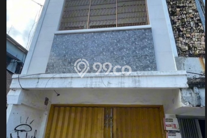Ruko Dijual di Makassar LT 120m2 & LB 360m2 Lokasi Terbaik! Ruko Dijual di Makassar LT 120m2 & LB 360m2 Lokasi Terbaik!