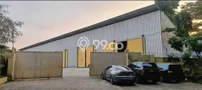Disewakan Gudang di Kawasan Ramai Jelambar Luas 240m2 Disewakan Gudang di Kawasan Ramai Jelambar Luas 240m2