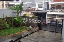 For Sale! Premium House LT 216m2 Desain Elegan di Tamansari For Sale! Premium House LT 216m2 Desain Elegan di Tamansari