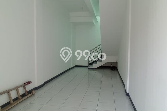 Ruko Usaha Dijual di Tandes Surabaya LT 45m2 & LB 70m2 Ruko Usaha Dijual di Tandes Surabaya LT 45m2 & LB 70m2