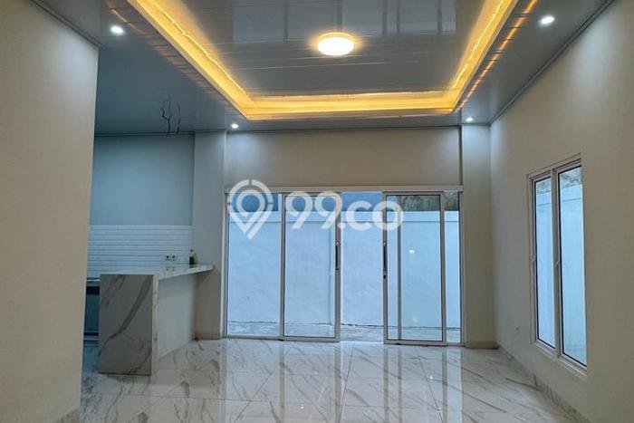 Dijual Cepat Rumah Bagus Siap Huni LB 180m2 di Pontianak Tenggara, Pontianak Dijual Cepat Rumah Bagus Siap Huni LB 180m2 di Pontianak Tenggara, Pontianak