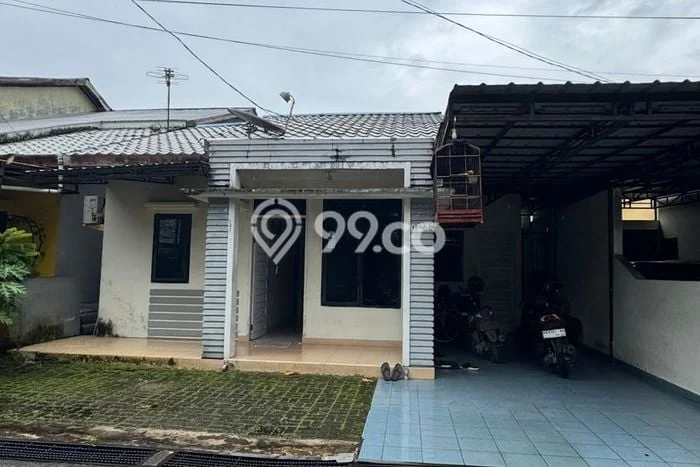 For Sale Rumah 3 Kamar Lokasi Strategis Nyaman dan Strategis di Pontianak Tenggara For Sale Rumah 3 Kamar Lokasi Strategis Nyaman dan Strategis di Pontianak Tenggara