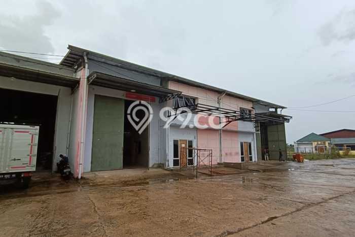 Unit Gudang Tersedia di Sungai Raya Spesifikasi LB 180m2 Unit Gudang Tersedia di Sungai Raya Spesifikasi LB 180m2