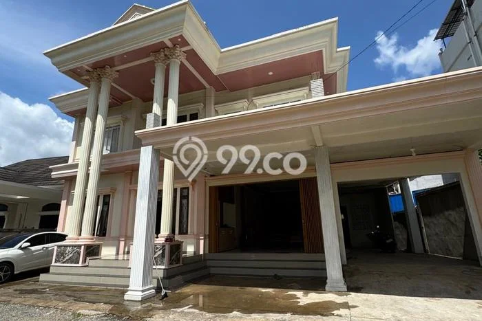 BEST OFFER! Rumah Nyaman area Sungai Raya, LT 360m2m² LB 202m2m² BEST OFFER! Rumah Nyaman area Sungai Raya, LT 360m2m² LB 202m2m²