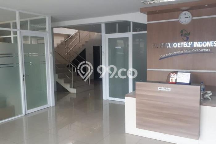 Dijual! Gudang di Cikarang Bekasi LT 2581m2 / LB 1740m2 Kawasan Strategis Dijual! Gudang di Cikarang Bekasi LT 2581m2 / LB 1740m2 Kawasan Strategis