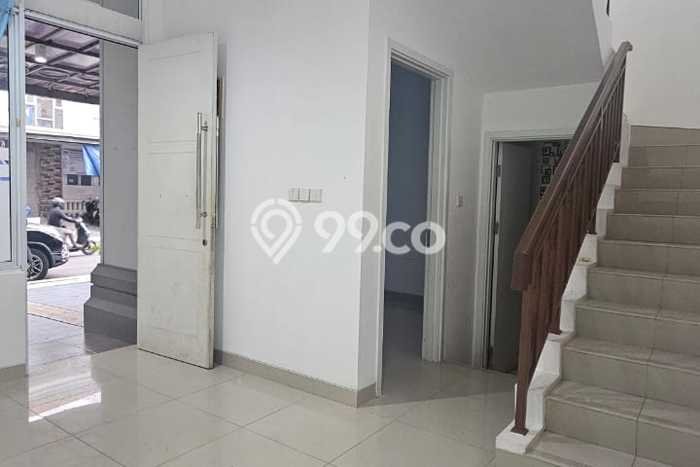Lokasi terbaik! Rumah siap pakai disewakan di Cakung LB 50m2 Lokasi terbaik! Rumah siap pakai disewakan di Cakung LB 50m2