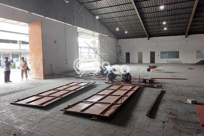 Gudang paling strategis disewakan di Pasar Rebo Jakarta Timur Gudang paling strategis disewakan di Pasar Rebo Jakarta Timur