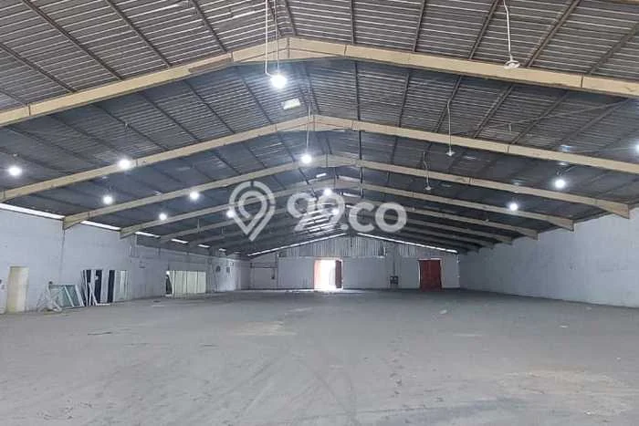 Gudang paling strategis disewakan di Pasar Rebo Jakarta Timur Gudang paling strategis disewakan di Pasar Rebo Jakarta Timur