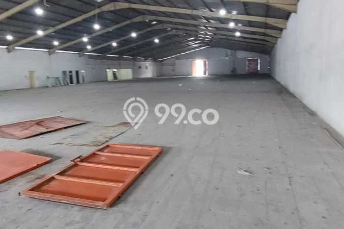 Gudang paling strategis disewakan di Pasar Rebo Jakarta Timur Gudang paling strategis disewakan di Pasar Rebo Jakarta Timur