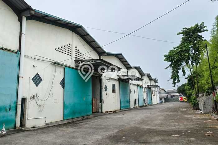 Gudang disewakan di Periuk Tangerang dengan luas bangunan 360m2 Gudang disewakan di Periuk Tangerang dengan luas bangunan 360m2