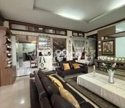 Rumah Luxury Modern Tanpa Renovasi di Kota Baru Parahyangan Bandung Rumah Luxury Modern Tanpa Renovasi di Kota Baru Parahyangan Bandung