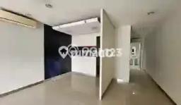 Untuk Disewa Ruko di Cicendo Bandung LT 115m2, LB 184m2 Untuk Disewa Ruko di Cicendo Bandung LT 115m2, LB 184m2