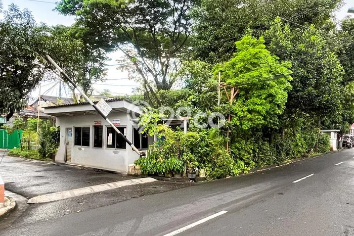 Kavling Tanah untuk Dijual di Pondok Indah, Jakarta Selatan, Luas 1395m2 Kavling Tanah untuk Dijual di Pondok Indah, Jakarta Selatan, Luas 1395m2