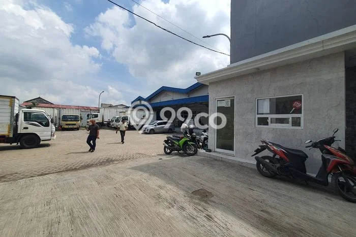 Unit Gudang Dijual di Cakung Jakarta Timur 1500m2 Unit Gudang Dijual di Cakung Jakarta Timur 1500m2
