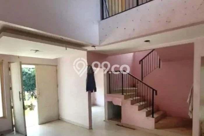For Sale Hunian Rumah Terawat 5 Kamar di Jatimelati, Bekasi For Sale Hunian Rumah Terawat 5 Kamar di Jatimelati, Bekasi