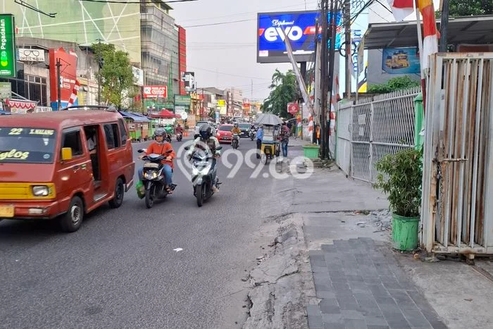 Untuk Dijual! Komersial di Jatiwaringin Bekasi LT 510m2 / LB 494m2 Kawasan Bisnis Untuk Dijual! Komersial di Jatiwaringin Bekasi LT 510m2 / LB 494m2 Kawasan Bisnis