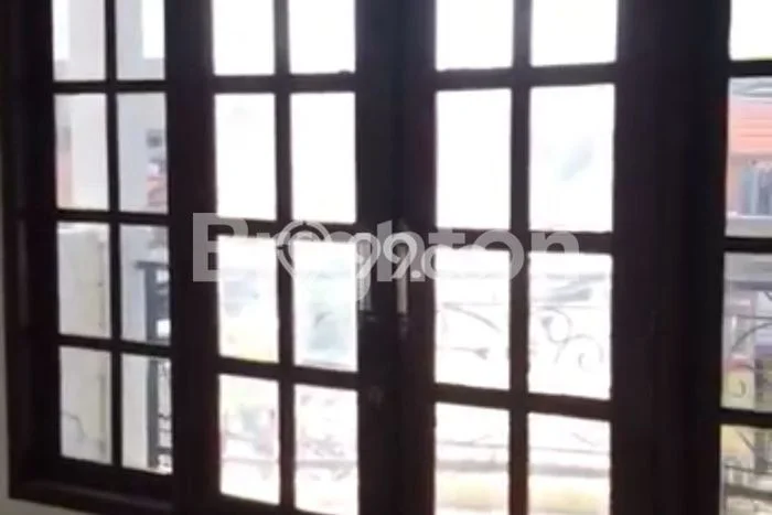 Disewakan Segera Rumah Kondisi Baik di Kawasan Waru, Sidoarjo Disewakan Segera Rumah Kondisi Baik di Kawasan Waru, Sidoarjo