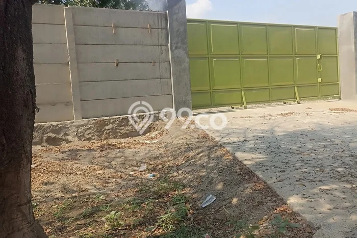 Gudang Area Bisnis Kawasan Krian, Luas 6000m², Siap Usaha Gudang Area Bisnis Kawasan Krian, Luas 6000m², Siap Usaha