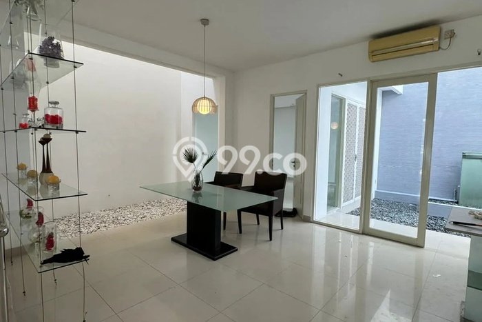Best Deal Hunian Premium Ideal dan Luas di Mulyorejo, Surabaya Best Deal Hunian Premium Ideal dan Luas di Mulyorejo, Surabaya