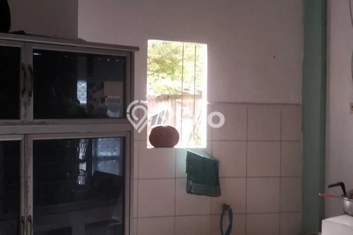 Ruko Dijual Lokasi Stratagis di Taman Madiun Cocok untuk Investasi Ruko Dijual Lokasi Stratagis di Taman Madiun Cocok untuk Investasi