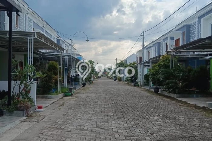Disewakan Cepat Rumah Kondisi Bagus di Kawasan Taman, Madiun Disewakan Cepat Rumah Kondisi Bagus di Kawasan Taman, Madiun
