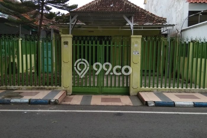 Hunian Mewah Dijual LT 329m2 di Kartoharjo, Madiun Hunian Mewah Dijual LT 329m2 di Kartoharjo, Madiun