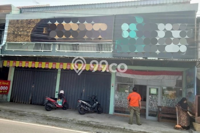 Ruko Dijual Lokasi Stratagis di Taman Madiun Cocok untuk Investasi Ruko Dijual Lokasi Stratagis di Taman Madiun Cocok untuk Investasi