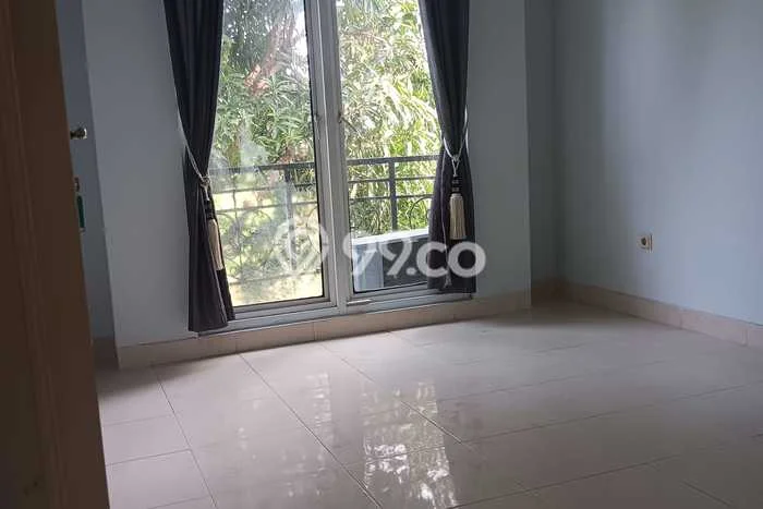 Jarang Ada! Rumah Kontrakan 3 Kamar Bagus Siap Huni Gading Serpong Jarang Ada! Rumah Kontrakan 3 Kamar Bagus Siap Huni Gading Serpong