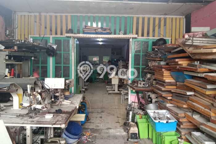 Untuk Dijual Gudang di Kembangan Jakarta Barat LT 150m2 / LB 125m2 Untuk Dijual Gudang di Kembangan Jakarta Barat LT 150m2 / LB 125m2