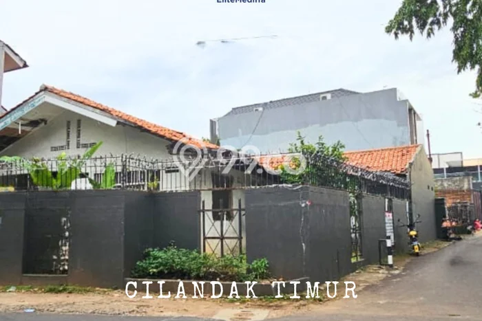 Lahan Dijual Lokasi Strategis di Jakarta Selatan dengan Luas 410m2 Lahan Dijual Lokasi Strategis di Jakarta Selatan dengan Luas 410m2
