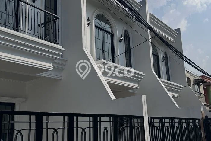 Rumah Modern Cantik 3 Kamar Siap Huni di Jatinegara Rumah Modern Cantik 3 Kamar Siap Huni di Jatinegara