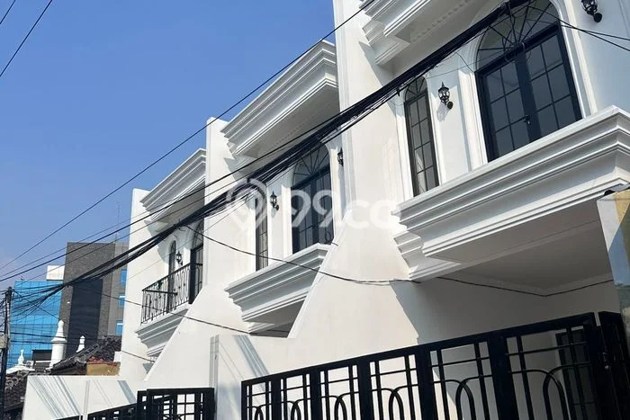 Rumah Modern Cantik 3 Kamar Siap Huni di Jatinegara Rumah Modern Cantik 3 Kamar Siap Huni di Jatinegara
