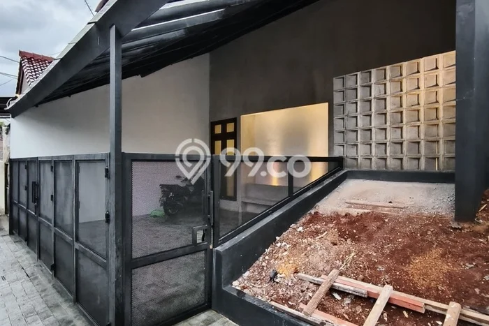 For Sale! Premium House LT 149m2 Desain Modern di Pejaten Timur For Sale! Premium House LT 149m2 Desain Modern di Pejaten Timur