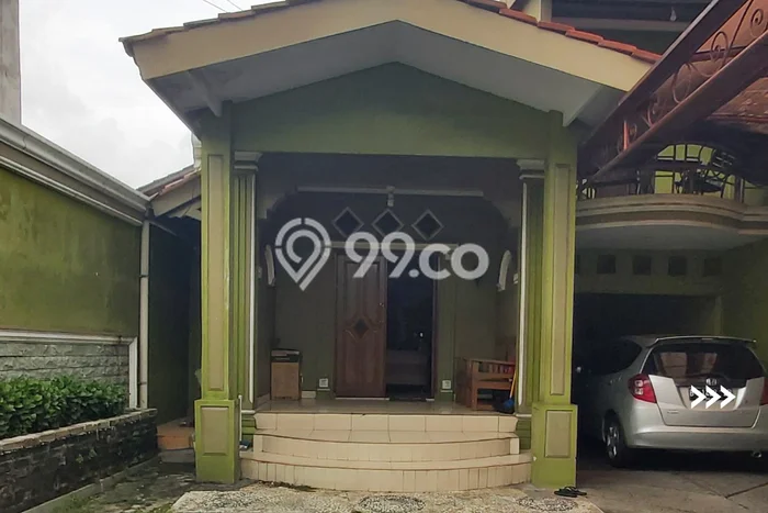 Jual Rumah Luas Megah Dengan View Cantik di Utan Kayu, Jakarta Timur Jual Rumah Luas Megah Dengan View Cantik di Utan Kayu, Jakarta Timur