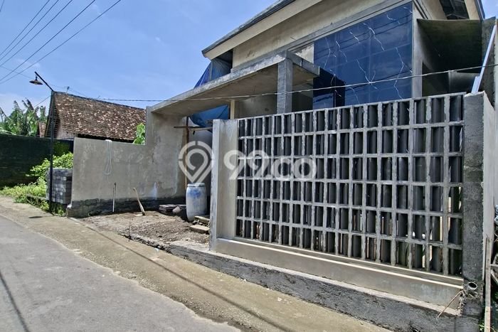 For Sale Rumah 3 Kamar Lokasi Strategis Bagus dan Strategis di Kalasan For Sale Rumah 3 Kamar Lokasi Strategis Bagus dan Strategis di Kalasan