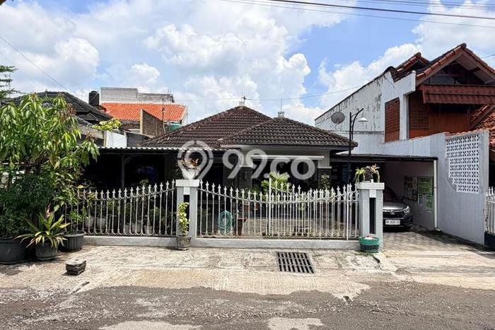 Dijual Rumah 3 Kamar Lokasi Strategis Nyaman dan Strategis di Gamping Dijual Rumah 3 Kamar Lokasi Strategis Nyaman dan Strategis di Gamping