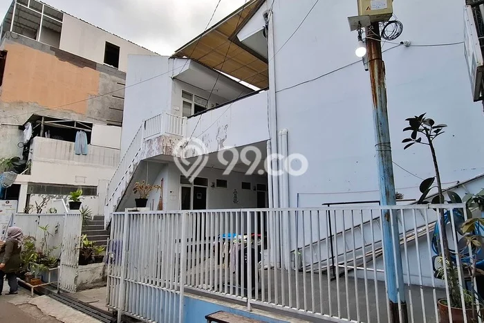 Dijual Kost di Kawasan Antapani, Bandung, Spesifikasi 16 KT, 16 KM, 300m2 Dijual Kost di Kawasan Antapani, Bandung, Spesifikasi 16 KT, 16 KM, 300m2