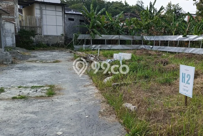 Tanah Kosong Dijual di Bantul dengan Area 160m2 Tanah Kosong Dijual di Bantul dengan Area 160m2